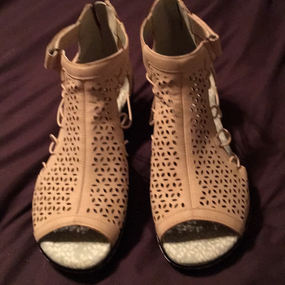 Like new Jambu Pink Sandals